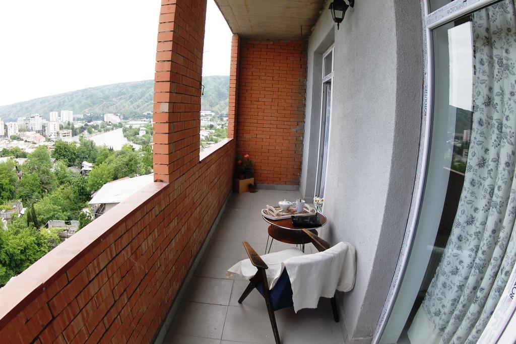 My House Is Your Hotel Tbilisi Room photo